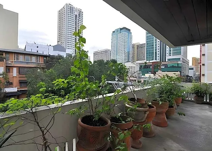 Malate Guest house 2*