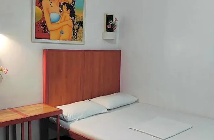 Guest house Malate 2*